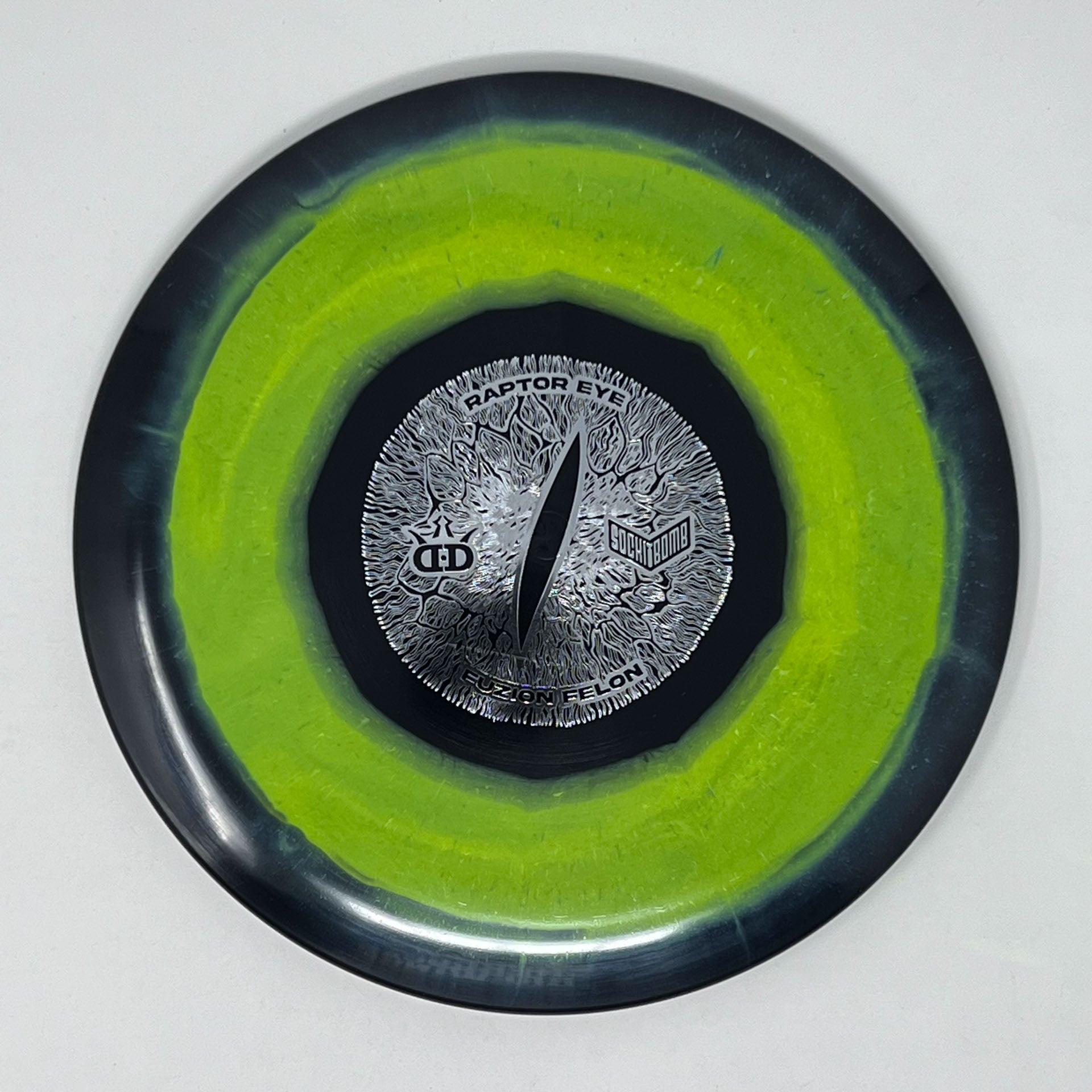 Dynamic Discs Fuzion Felon (Sockibomb Raptor Eye)