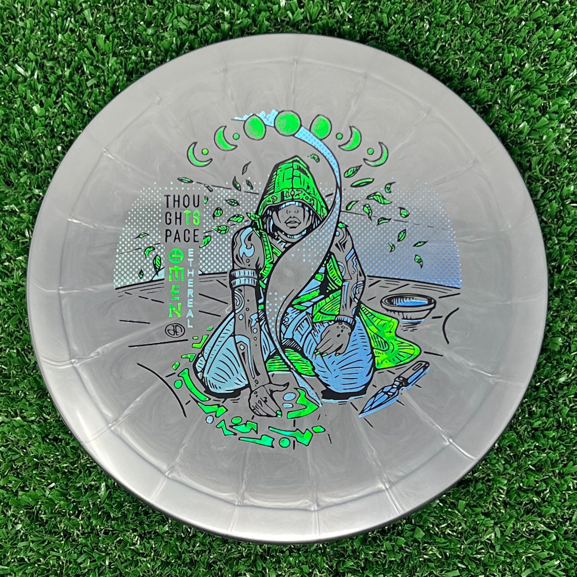 Thought Space Athletics Ethereal Omen